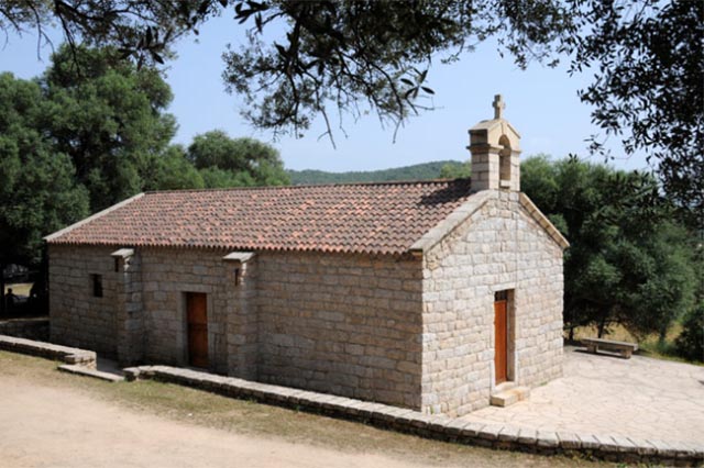 Chiesa cappella campestre di San Giovanni Apostolo ed Evangelista Martire, in comune di Olbia e Parrocchia di Arzachena